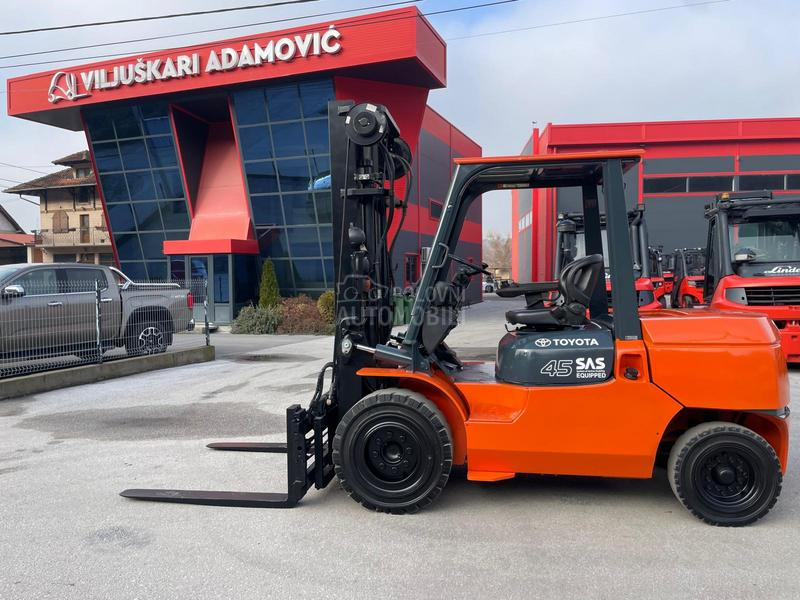 Toyota 4,5 tona Pozicioner