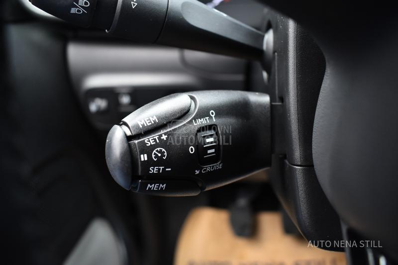 Citroen C3 1.2 Shine MT