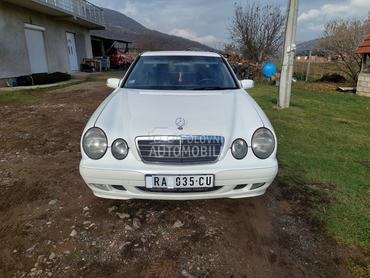 Mercedes Benz E 270 w210