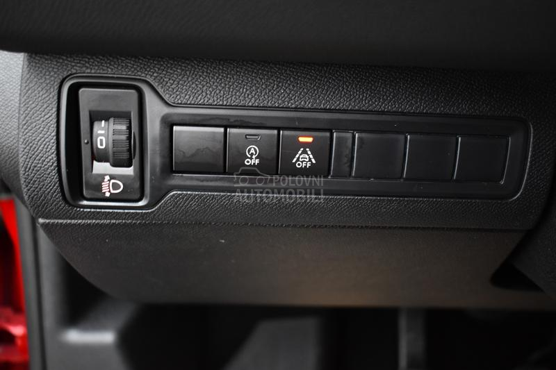 Peugeot 308 Active 1.2 MT