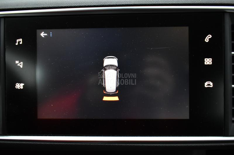 Peugeot 308 Active 1.2 MT