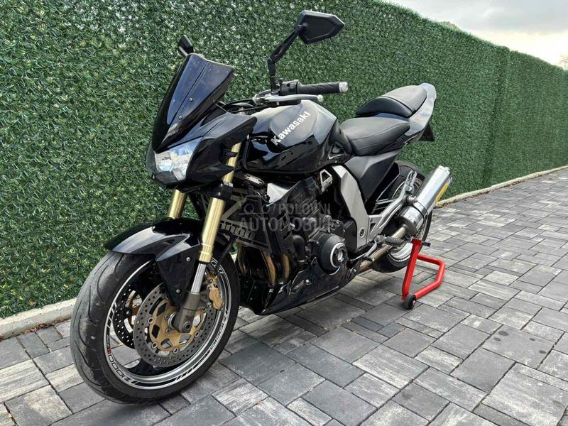 Kawasaki Z1000