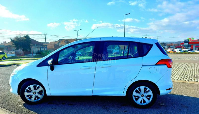 Ford B-Max Titanium CH