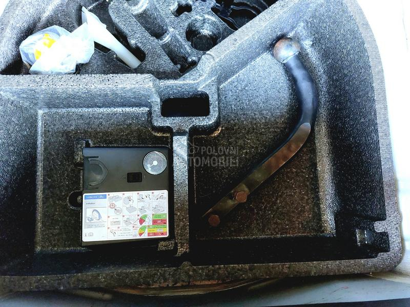 Ford B-Max Titanium CH