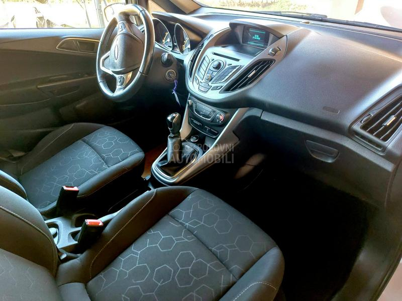 Ford B-Max Titanium CH