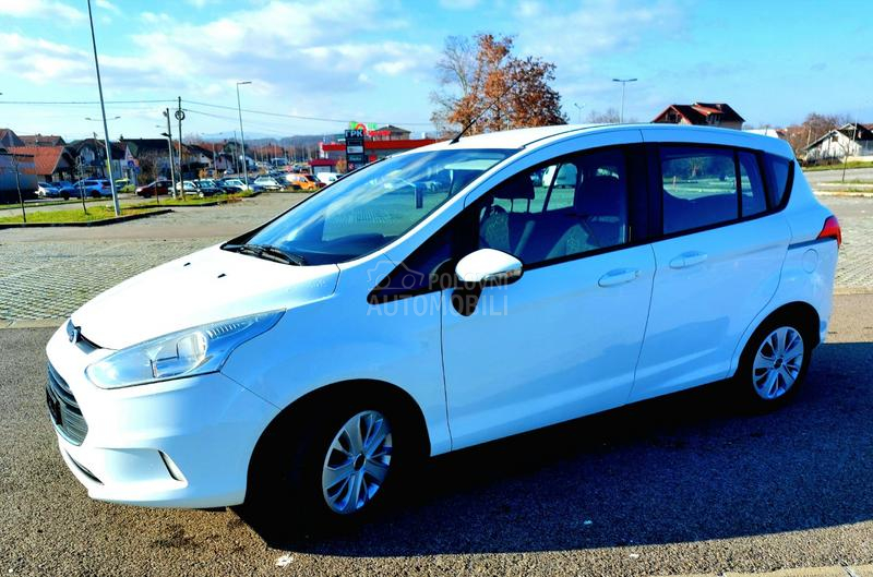 Ford B-Max Titanium CH