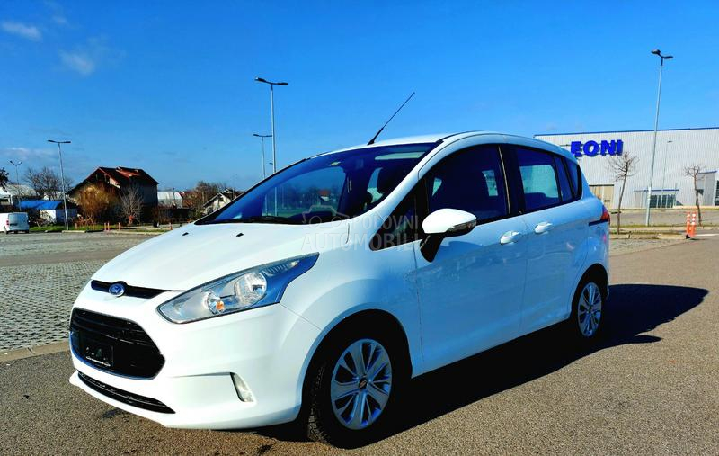 Ford B-Max Titanium CH