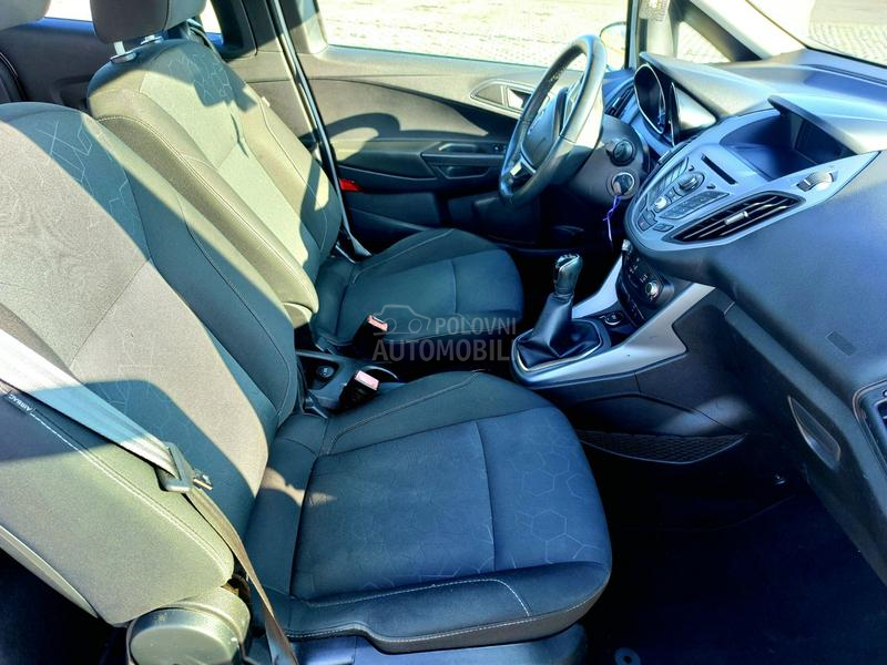 Ford B-Max Titanium CH