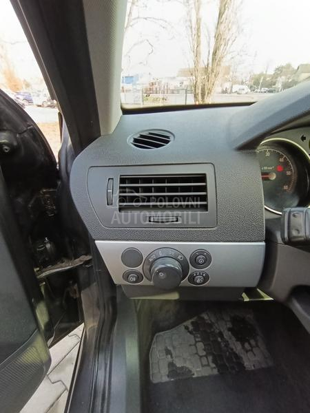 Opel Astra H 