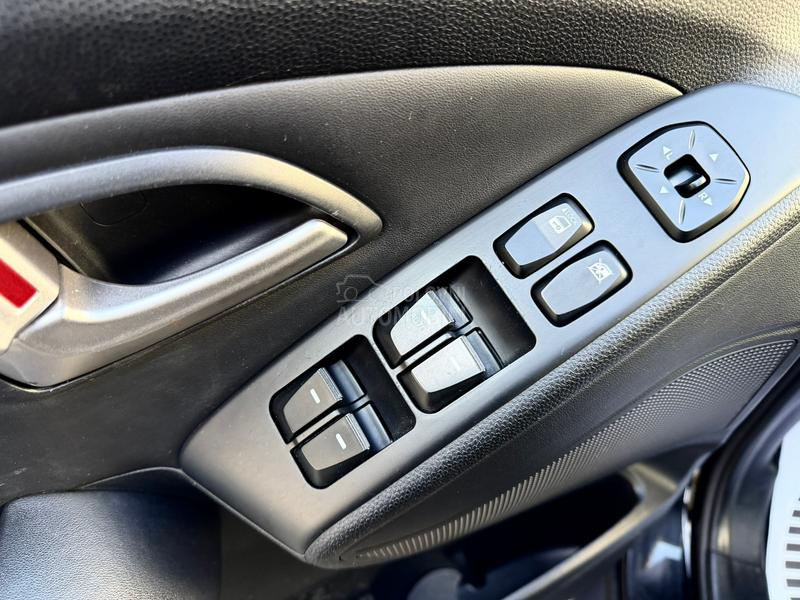 Hyundai ix35 2.0 CRDI /4x4/ CH