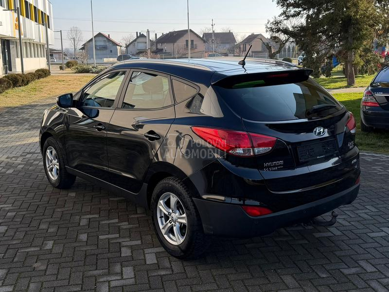 Hyundai ix35 2.0 CRDI /4x4/ CH