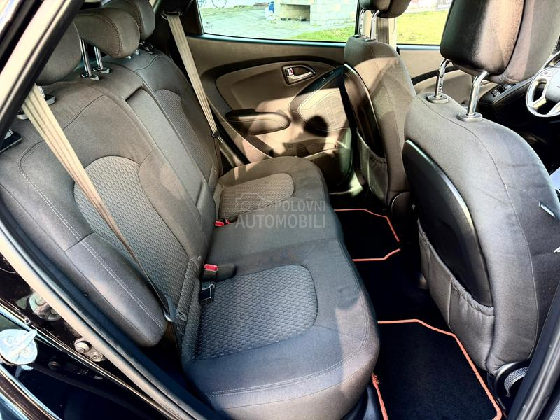 Hyundai ix35 2.0 CRDI /4x4/ CH