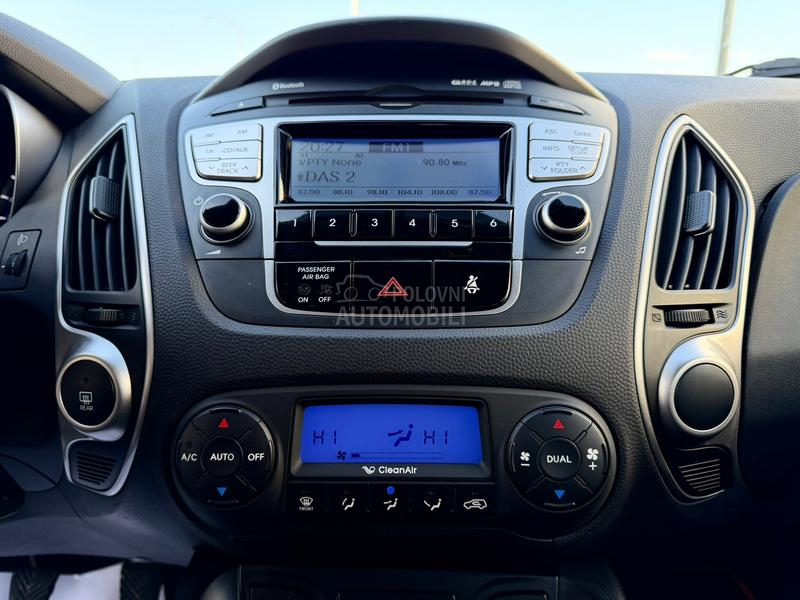 Hyundai ix35 2.0 CRDI /4x4/ CH