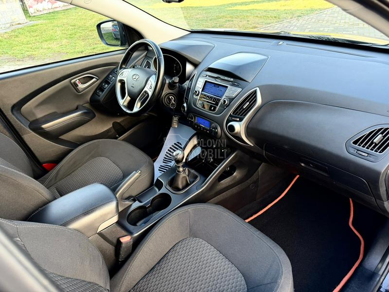 Hyundai ix35 2.0 CRDI /4x4/ CH