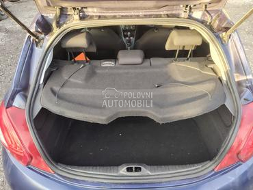 Polica gepeka za Peugeot 208 od 2015. do 2016. god.