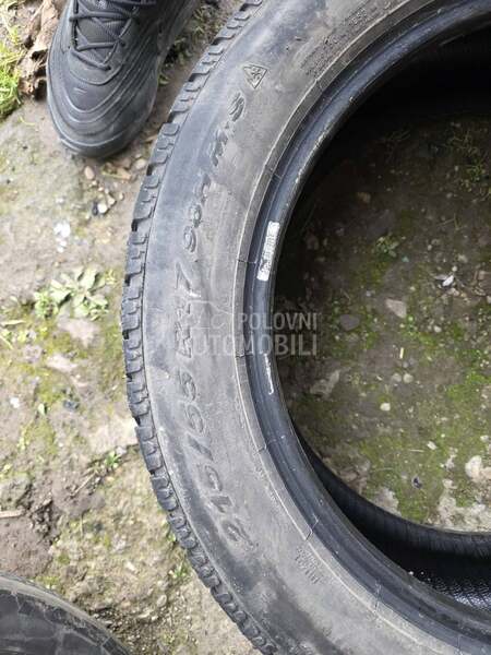 Pirelli 215/55 R17 Sve sezone