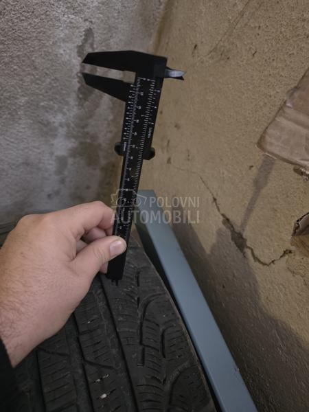 Pirelli 215/55 R17 Sve sezone