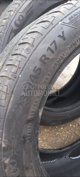 Barum 235/45 R17 Letnja