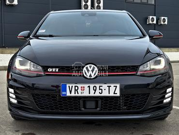 Volkswagen Golf 7 GTI PERFORMANCE DSG