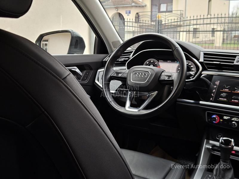 Audi Q3 2.0TDi/S LINE/SB