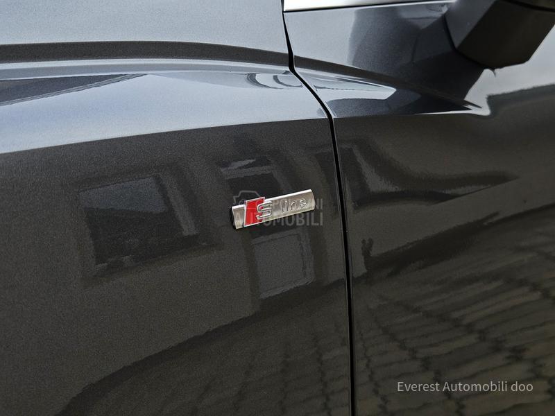 Audi Q3 2.0TDi/S LINE/SB