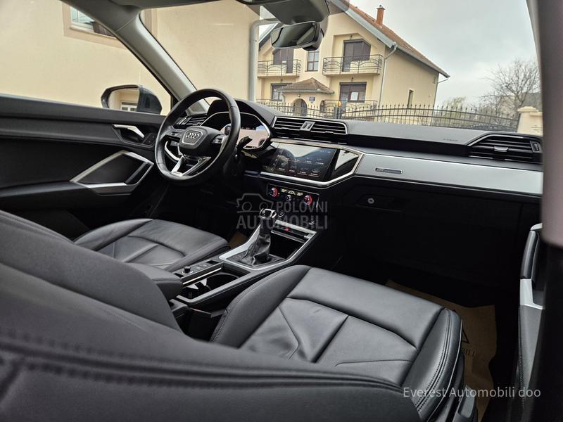 Audi Q3 2.0TDi/S LINE/SB