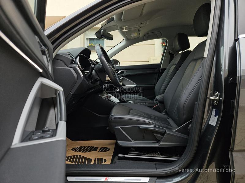 Audi Q3 2.0TDi/S LINE/SB