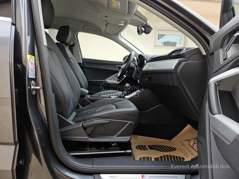 Audi Q3 2.0TDi/S LINE/SB