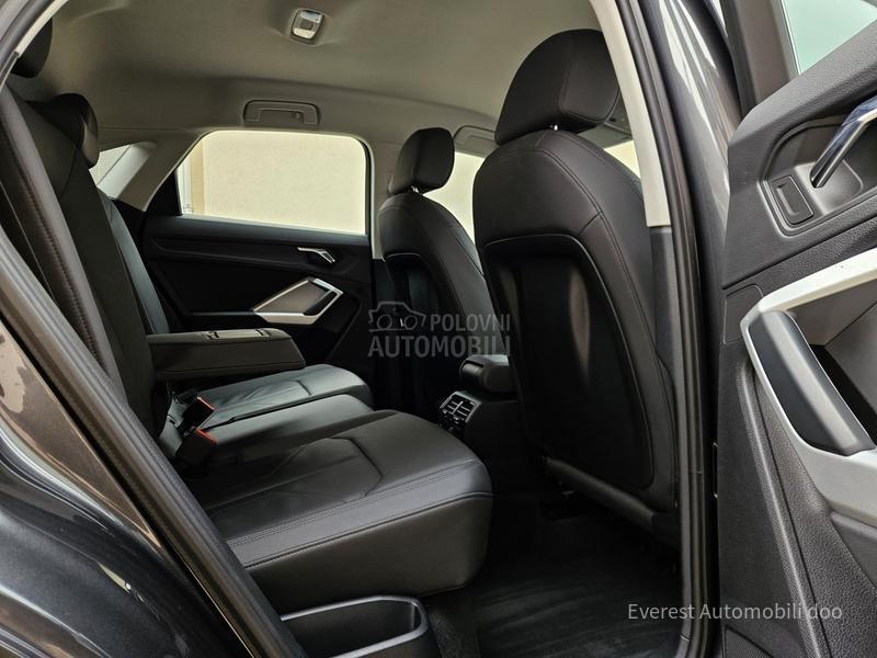 Audi Q3 2.0TDi/S LINE/SB