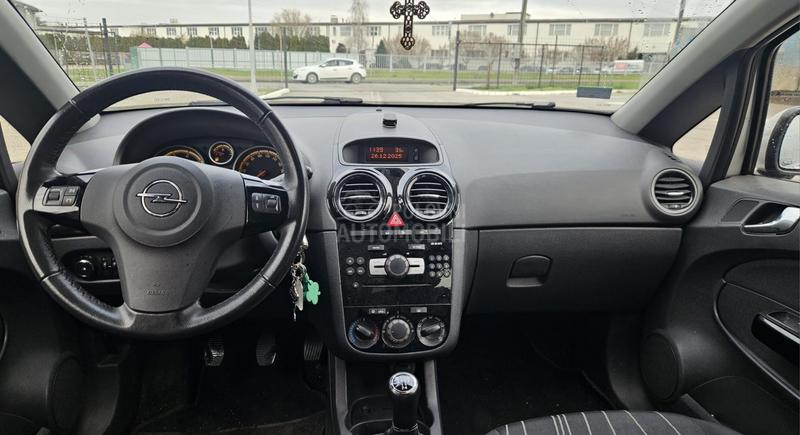 Opel Corsa D 1.3