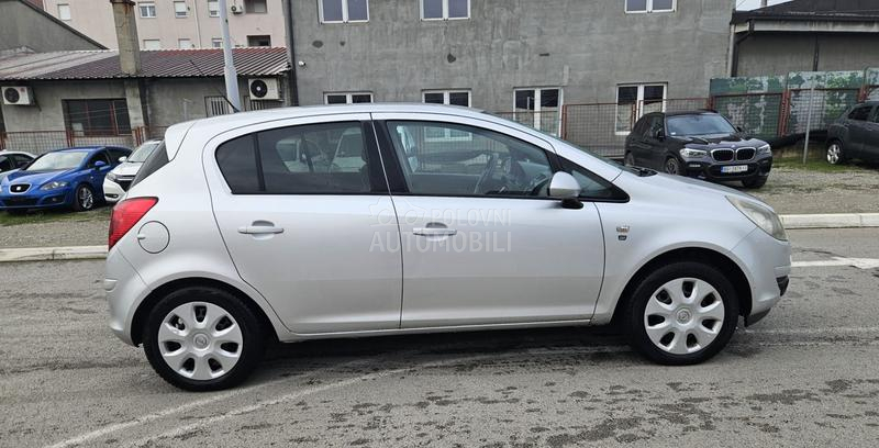 Opel Corsa D 1.3