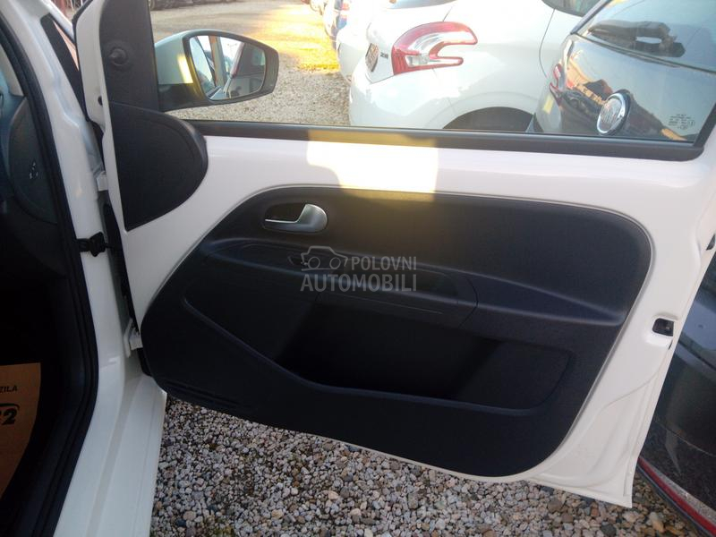 Volkswagen up! 1.0 cng