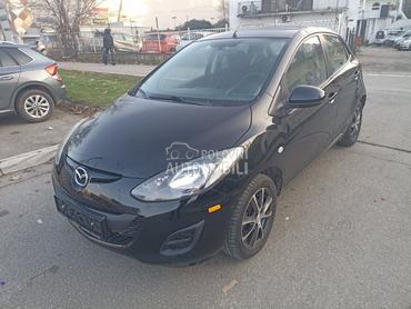 Mazda 2 
