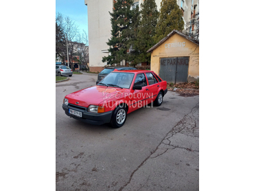 Ford Escort 