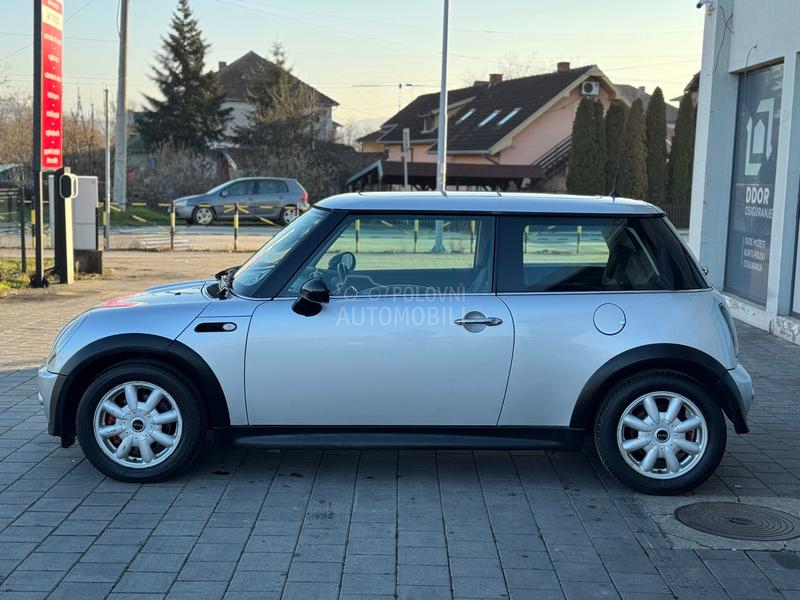 MINI One 1.4 D4D PANO