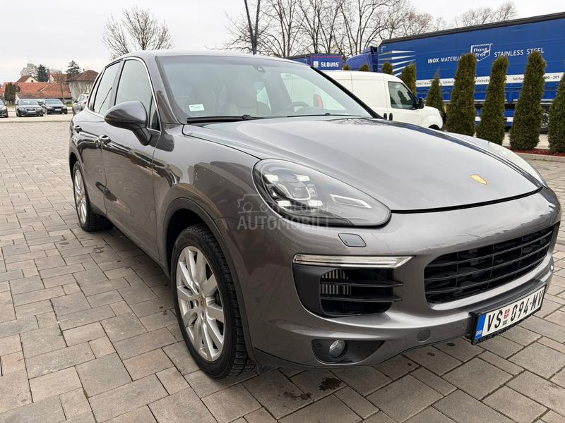 Porsche Cayenne 