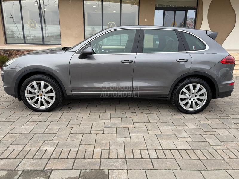Porsche Cayenne 