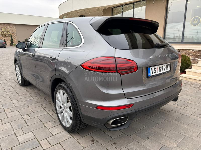Porsche Cayenne 
