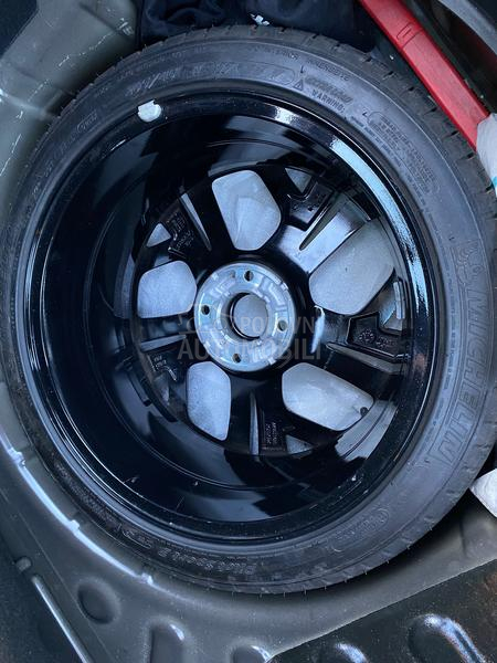 Peugeot 308 1.6 e-HDI/KOŽA/LED