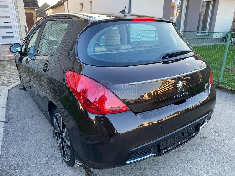 Peugeot 308 1.6 e-HDI/KOŽA/LED