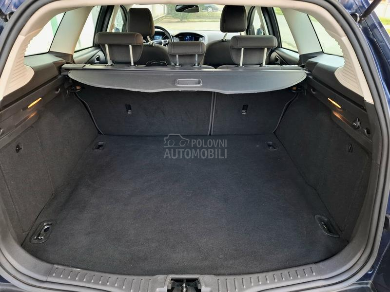 Ford Focus TITANIUM