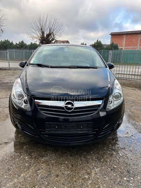 Opel Corsa D 1.4i
