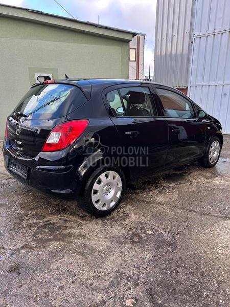 Opel Corsa D 1.4i