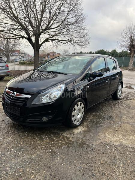 Opel Corsa D 1.4i
