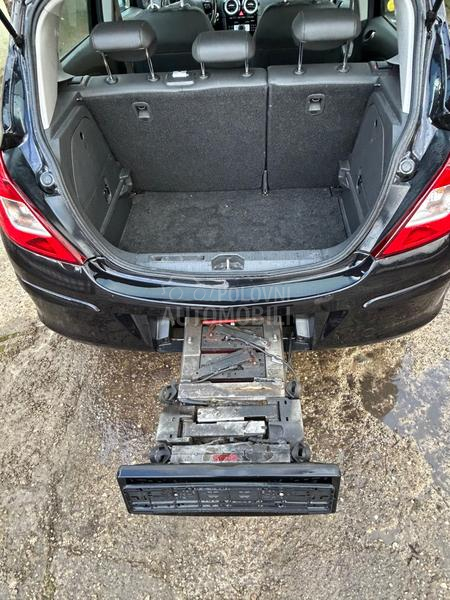 Opel Corsa D 1.4i