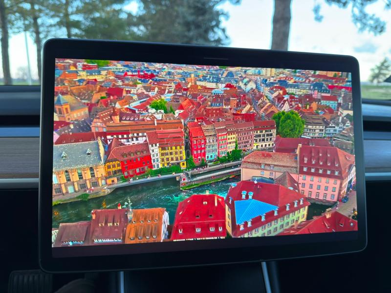 Tesla Model 3 E K S T R A