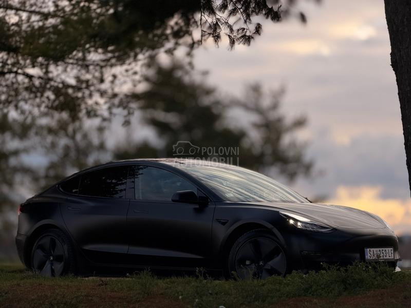 Tesla Model 3 E K S T R A