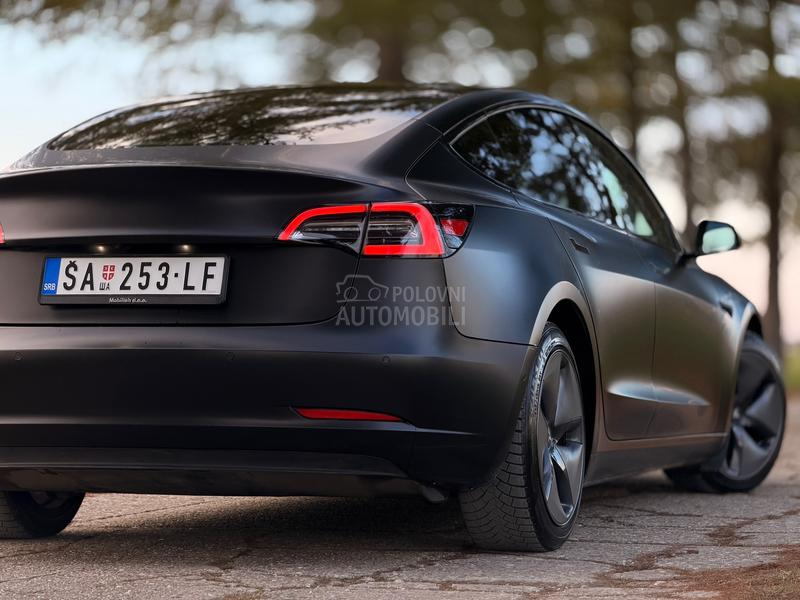 Tesla Model 3 E K S T R A