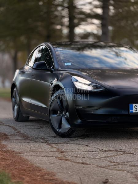 Tesla Model 3 E K S T R A