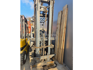 Kran za traktor 2.5t 4.7m